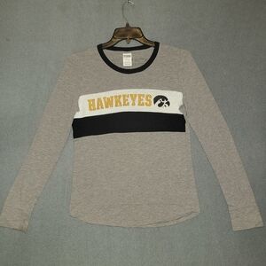 PINK Victoria's Secret Heather Gray Long Sleeve Tee Medium
